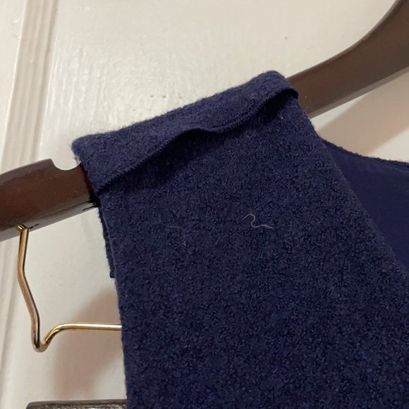 Ann Taylor Petite Navy Boiled Wool Sleeveless V neck Flounce Dress, Size 4P - Picture 10 of 14